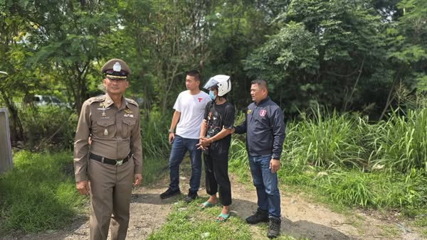 ผู้ต้องหาคดีชิงทรัพย์แม่ค้าหมูปิ้ง ทำแผนประกอบคำรับสารภาพ